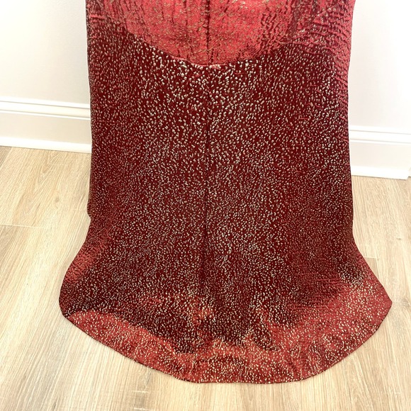 Monique Lhuillier Metallic Cut Out High Low Gown In Maroon Gold Size 10 - Picture 14 of 16